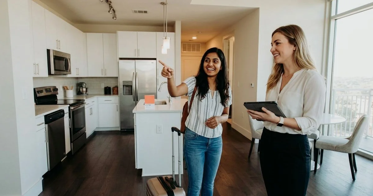 International renter touring an apartment